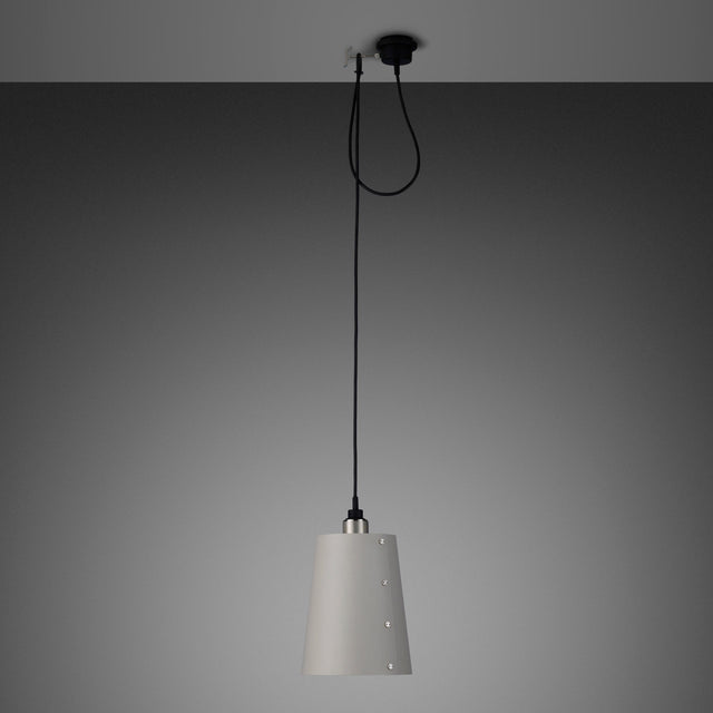 Pendel Hooked Large 1.0 Nude Buster + Punch London