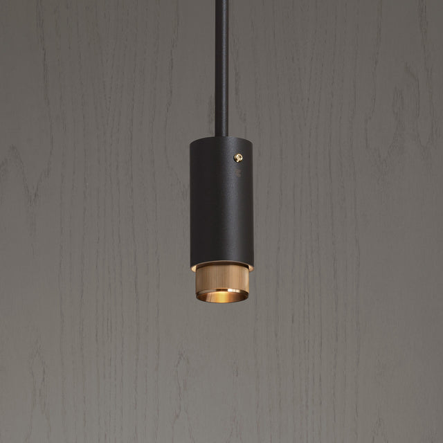 Auspuff-Hängeleuchte Linear Buster + Punch London