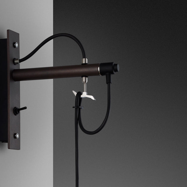Luminaire mural Accroché Mural Graphite Nude Nude Buster + Punch
