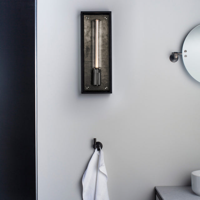 Wandleuchte Caged Wet Wall Large Buster + Punch