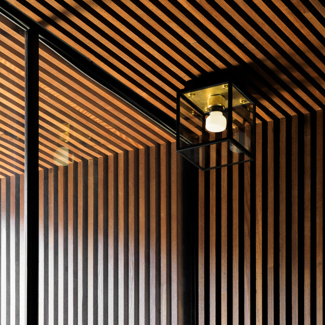 Plafond humide extérieur/bain Plafond humide brillant Small Buster + Punch