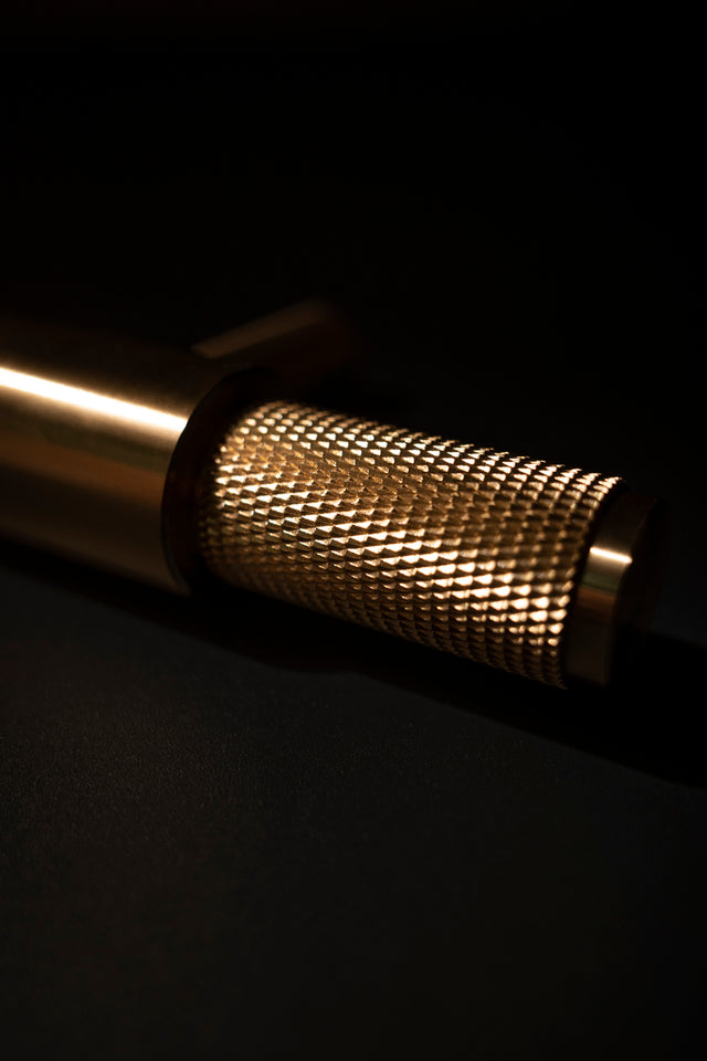 Mâner T-Bar Buster + Punch