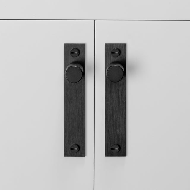 Mobili Butoni con piastra Cross Buster + Punch