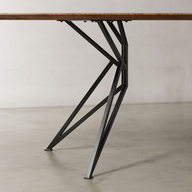 Table de salle à manger en bois massif Dragonfly