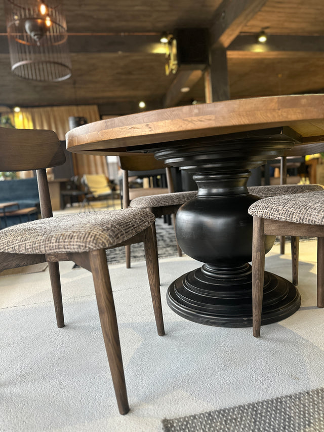 Lyon tölgyfa kerek asztal