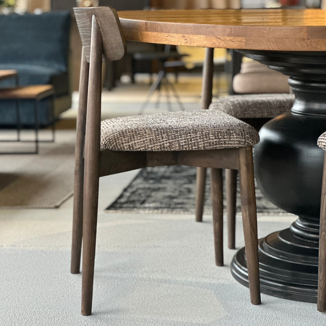 Beirut chair