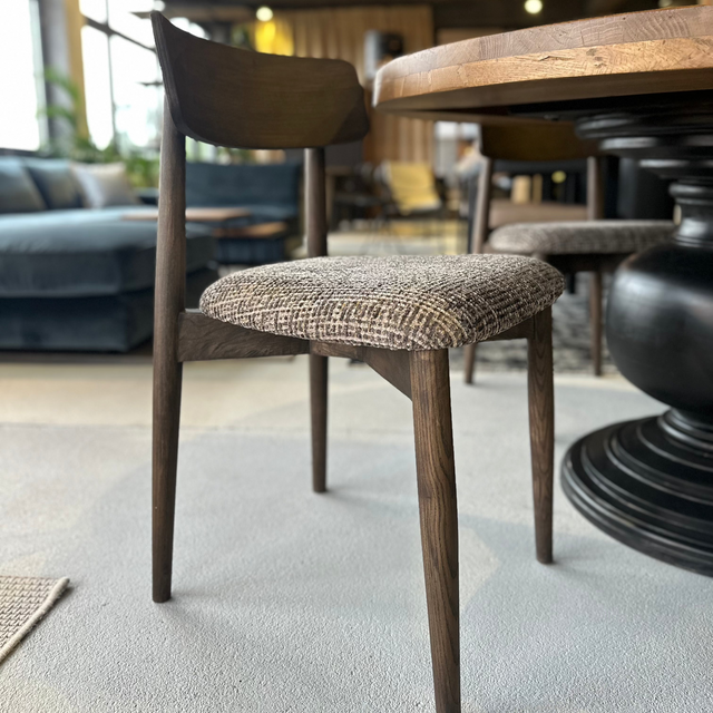 Beirut chair