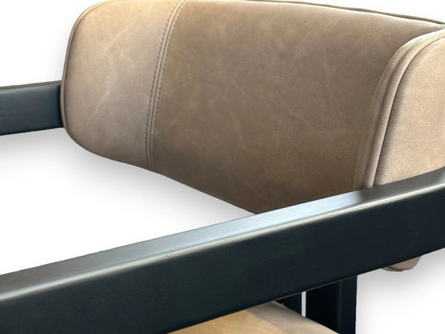 Chaise Ivan 56 L x 56 P x 76 H