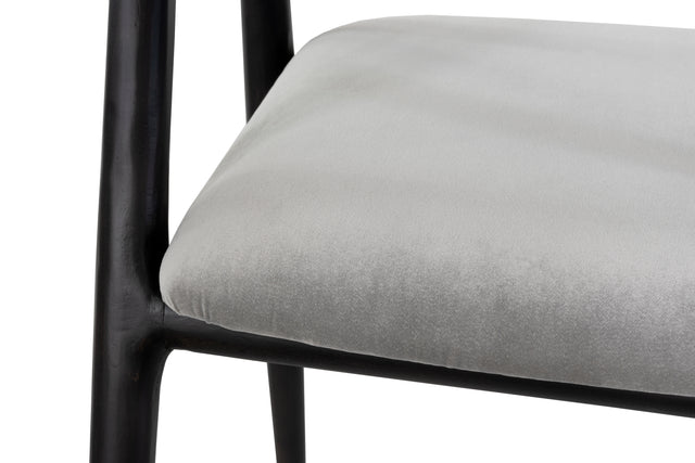 Chaise Laure 63 L x 53 P x 72 H