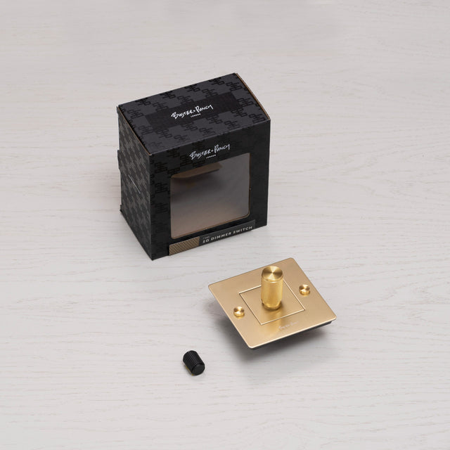 Interruttore dimmerabile 1G Buster + Punch