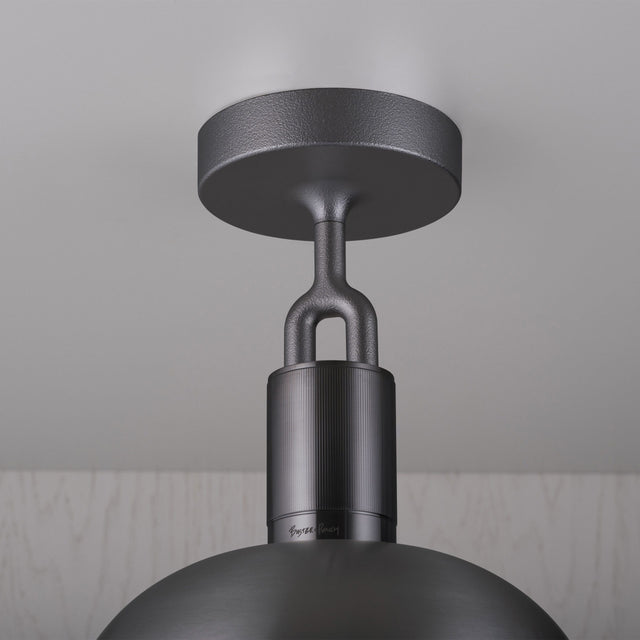 Abat-jour fourchu pour plafond Medium Buster + Punch London