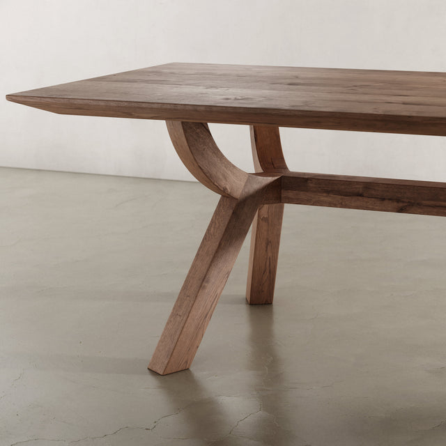 Tavolo Wishbone in rovere